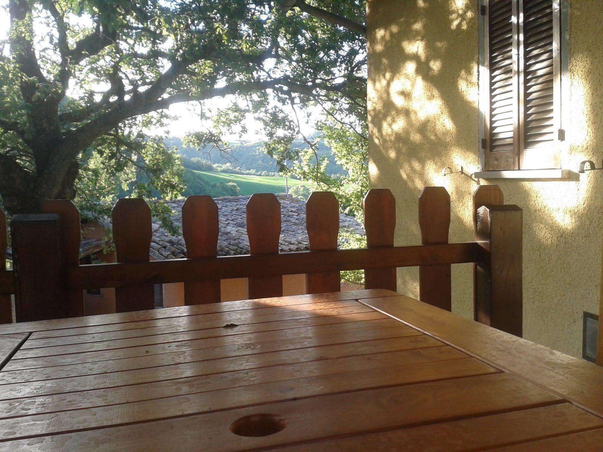 אורבניה Agriturismo Orsaiola מראה חיצוני תמונה